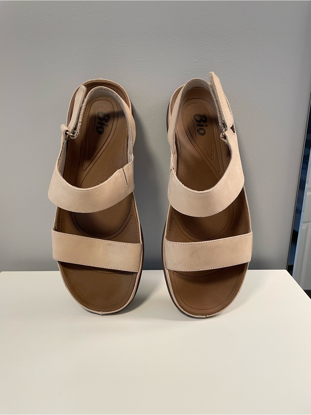 Comfort Women's Nude Tan Adjustable Sandals